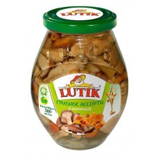 Ассорти грибное LUTIK в маринаде, 580 мл (kastd) в магазинах Ашан