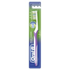 Зубная щетка Oral-B 3 Effect Maxi Clean средняя жесткость, 1 шт (kastd) в магазинах Ашан