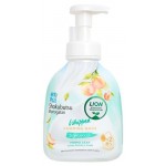 Гель-пена Lion с экстрактом листьев Момо, 450 мл (kastd)