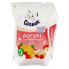 Йогурт питьевой Снежок с земляникой и дыней 1,5% БЗМЖ, 900 мл (kastd) в магазинах Ашан