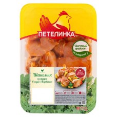 Шашлык из грудки цыпленка-бройлера Петелинка в соусе барбекю охлажденный 1,5 - 1,8 кг, 1 упаковка ~ 1,6 кг (kastd) в магазинах Ашан