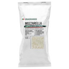 Сыр Unagrande Моцарелла кубики 45% БЗМЖ, 500 г (kastd) в магазинах Ашан