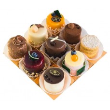 Набор пирожных Cream Royal Ассорти, 9 шт, 1,06 кг (kastd) в магазинах Ашан