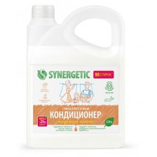 Кондиционер-ополаскиватель для белья Synergetic Миндальное молочко, 2,75 л (kastd) в магазинах Ашан
