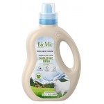 Гель-пятновыводитель для стирки цветного и белого белья BioMio 2в1 без запаха, 900 мл (kastd) Гель-пятновыводитель для стирки цветного и белого белья BioMio 2в1 без запаха, 900 мл (kastd)