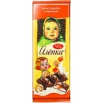 Шоколад молочный Аленка Цельный фундук и карамель, 165 г