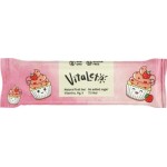 Батончик фруктово-злаковый VITALETO Клубничный десерт, 30г