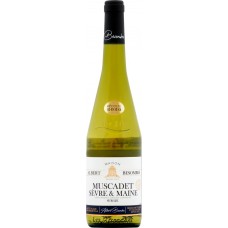 Вино ALBERT BESOMBES MUSCADET Севр и Мен Мезон Loire Valley выдержанное белое сухое, 0.75л в магазинах Лента