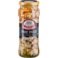 Грибы маринованные СКАТЕРТЬ-САМОБРАНКА Грибное лукошко, 370мл в магазинах Лента