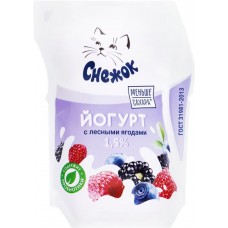 Йогурт питьевой СНЕЖОК с лесными ягодами 1,5%, без змж, 200г в магазинах Лента