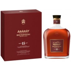 Коньяк АРАРАТ ВАСПУРАКАН Армянский старый КС 40%, п/у, 0.7л в магазинах Лента