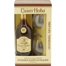 Коньяк САЯТ НОВА Марочный старый КС 10 лет 40%, с 2 бокалами, п/у, 0.5л в магазинах Лента