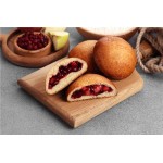 Пирожок Домашний с яблочно-брусничной начинкой, 100г
