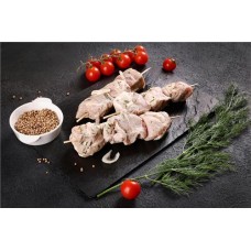 Шашлык из свиной шейки Премиум, бескостный, категория Б, весовой в магазинах Лента