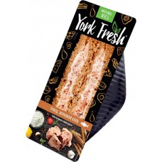 Сэндвич YORK FRESH с тунцом на зерновом хлебе, 150г в магазинах Лента
