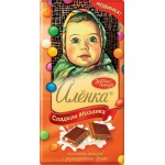 Шоколад молочный АЛЕНКА с разноцветным драже, 90г