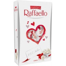 Конфеты Raffaello с цельным миндальным орехом в кокосовой обсыпке 70г в магазинах Магнит Конфеты Raffaello с цельным миндальным орехом в кокосовой обсыпке 70г в магазинах Магнит