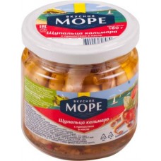 Щупальца кальмара Вкусное море в масле с пряностями 180г в магазинах Магнит