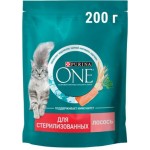 Сухой корм для стерилизованных кошек Purina One с лососем и пшеницей 200г