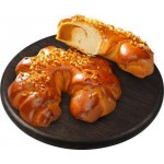 Булочка с вареной сгущенкой 110г