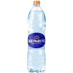 Вода Эдельвейс минеральная газированная 1.5л