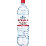 Вода Горная Вершина минеральная газированная 1.5л