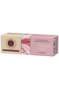 Снеки и пирожные в Перекрестке