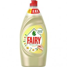 Средство для мытья посуды Fairy Нежные руки ромашка и витамин Е, 900мл в магазинах Перекресток