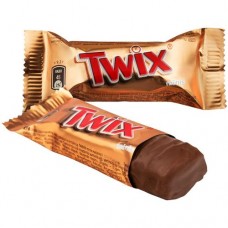 Батончик шоколадный Twix Minis с карамелью, 1кг в магазинах Перекресток
