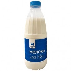 Молоко питьевое пастеризованное 2.5% Молочный Знак, 900г в магазинах Перекресток