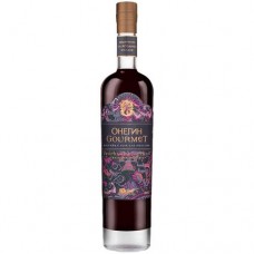 Настойка Онегин Gourmet чёрная смородина 20%, 500мл в магазинах Перекресток