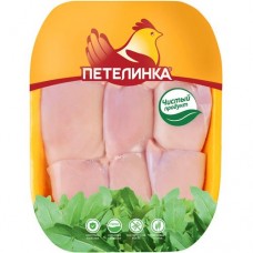 Филе бедра цыплёнка-бройлера Петелинка без кожи охлаждённое в магазинах Перекресток