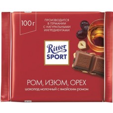 Шоколад молочный Ritter Sport ром-изюм-орехи, 100г в магазинах Перекресток