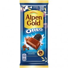 Шоколад молочный Alpen Gold с шоколадной начинкой и кусочками печенья Орео, 90г в магазинах Перекресток