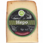 Сыр Eco Village Неро с пажитником 45%