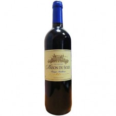 Вино Vin Rouge Maison Du Soleil красное полусладкое 10,5%, 750мл в магазинах Перекресток