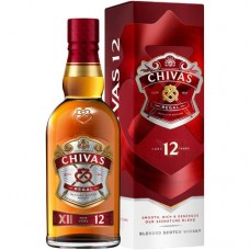 Виски Chivas Regal 12-летний 40% в подарочной упаковке, 500мл в магазинах Перекресток
