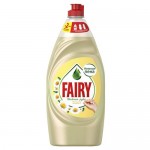 Средство для мытья посуды Fairy Нежные Руки Ромашка и витамин Е 900мл